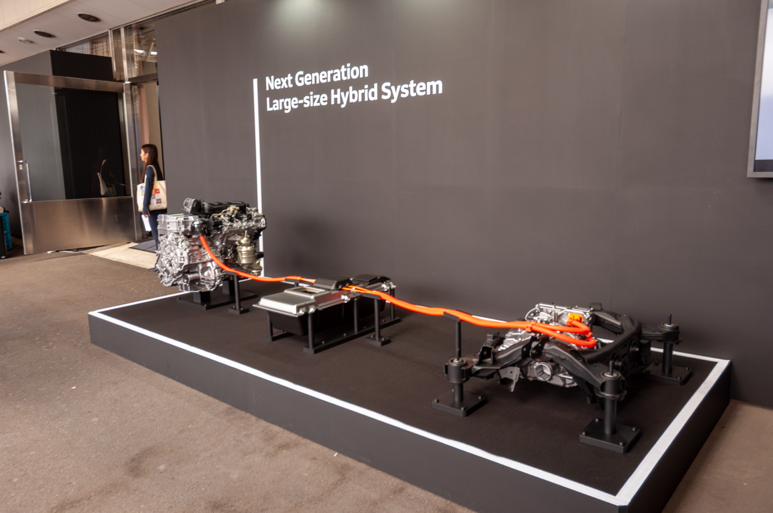 Honda Next-Generation Large-Size Hybrid Powertrain