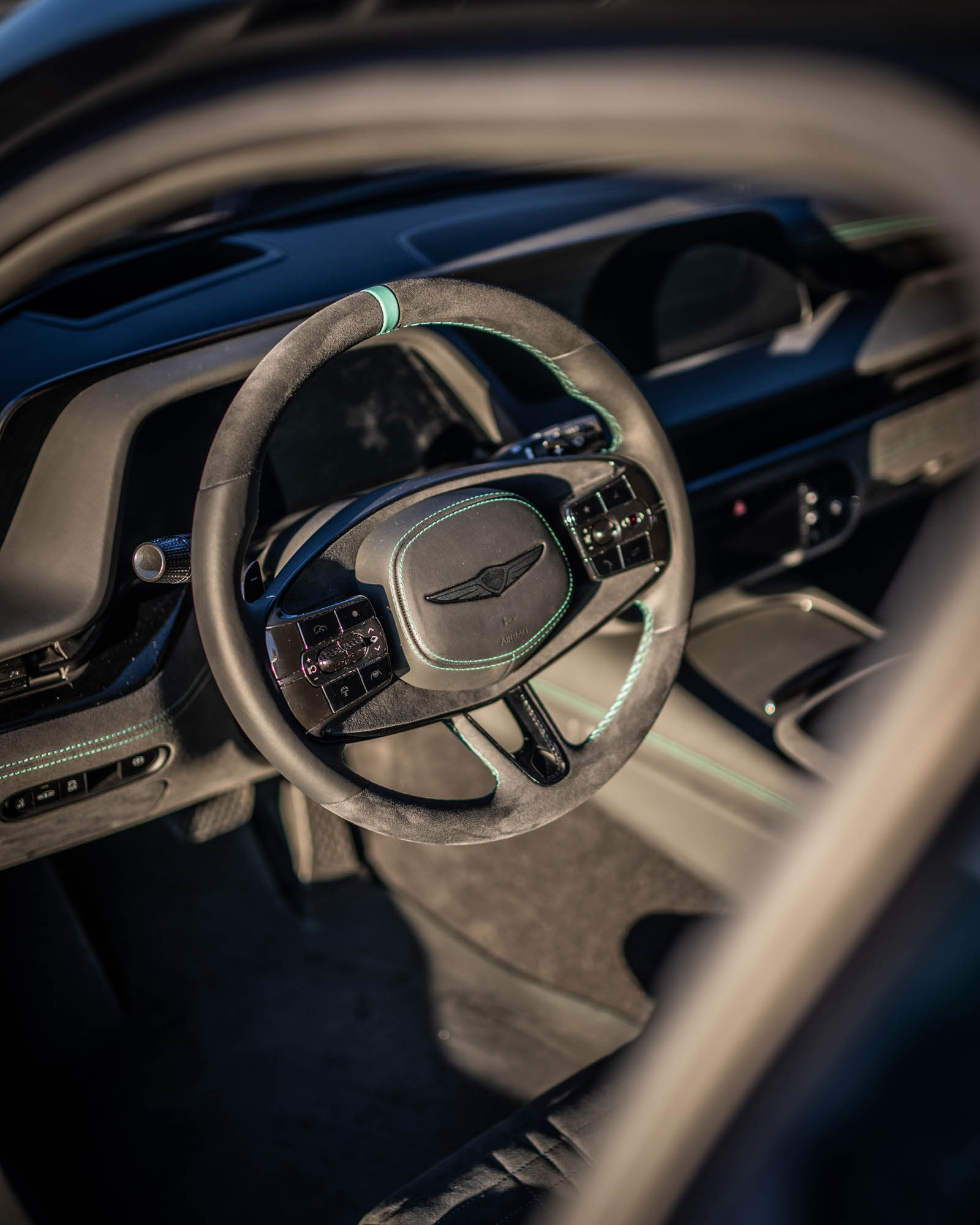 Genesis G90 Wingback Concept