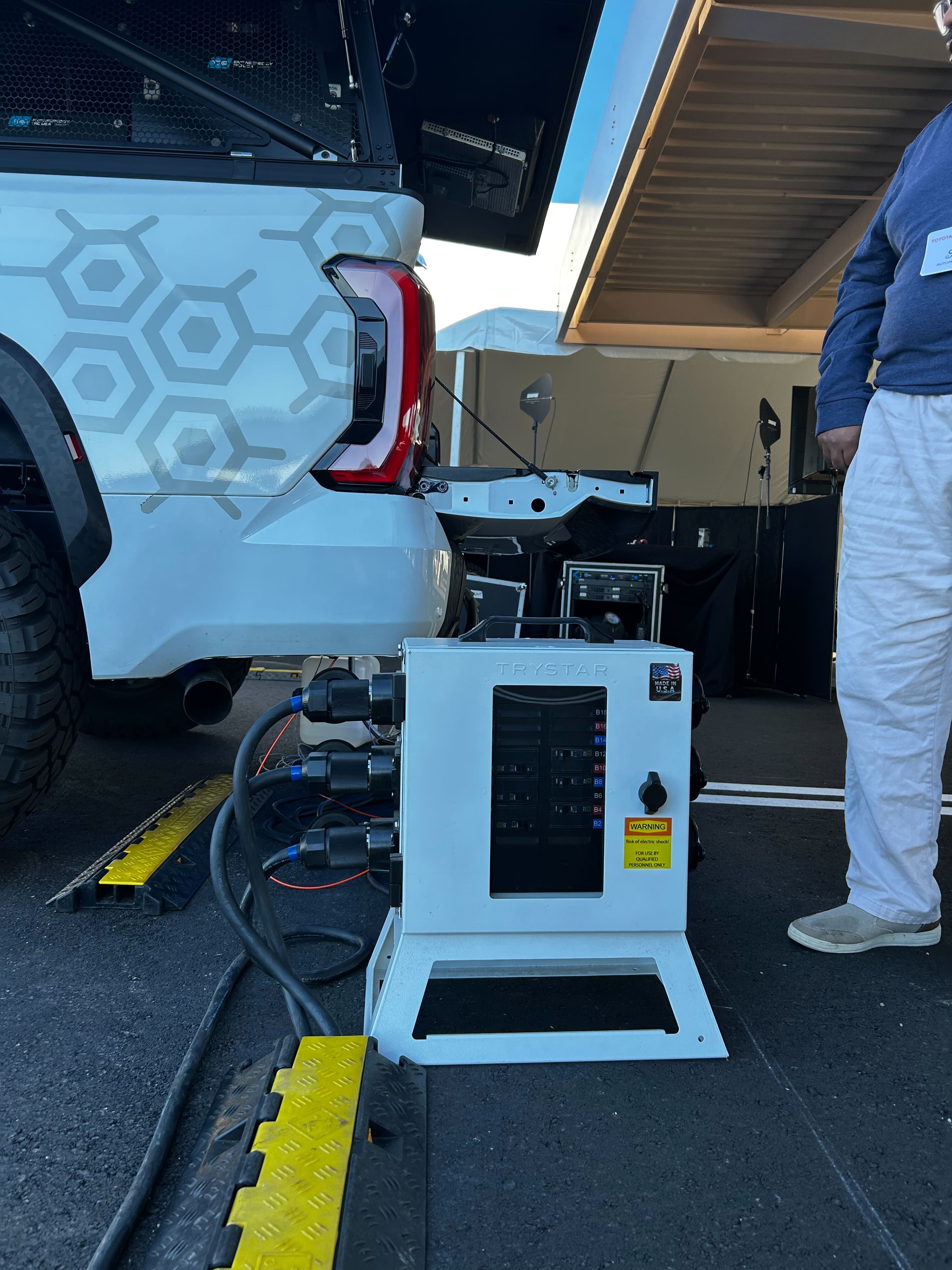 Toyota Tundra with hydrogen fuel-cell generator