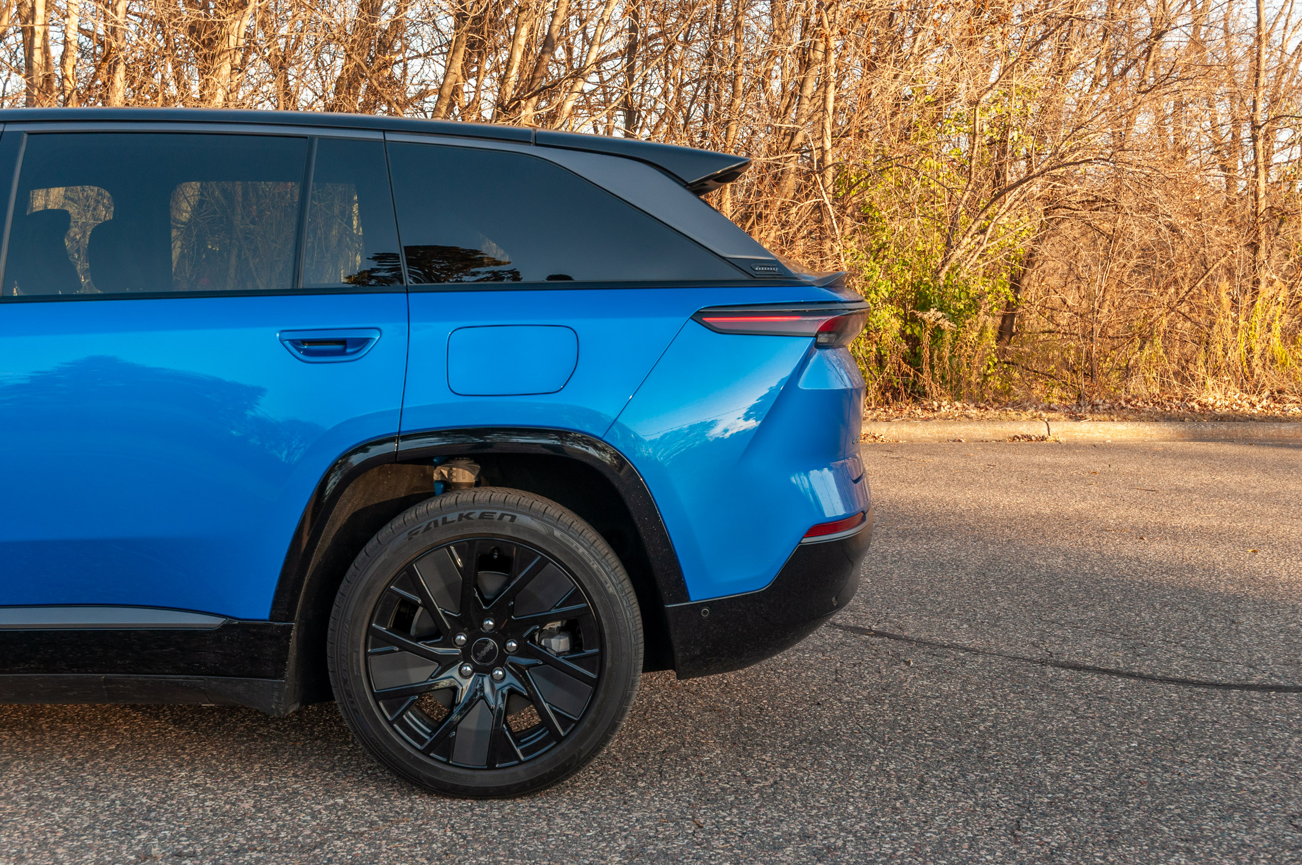 2025 Jeep Wagoneer S