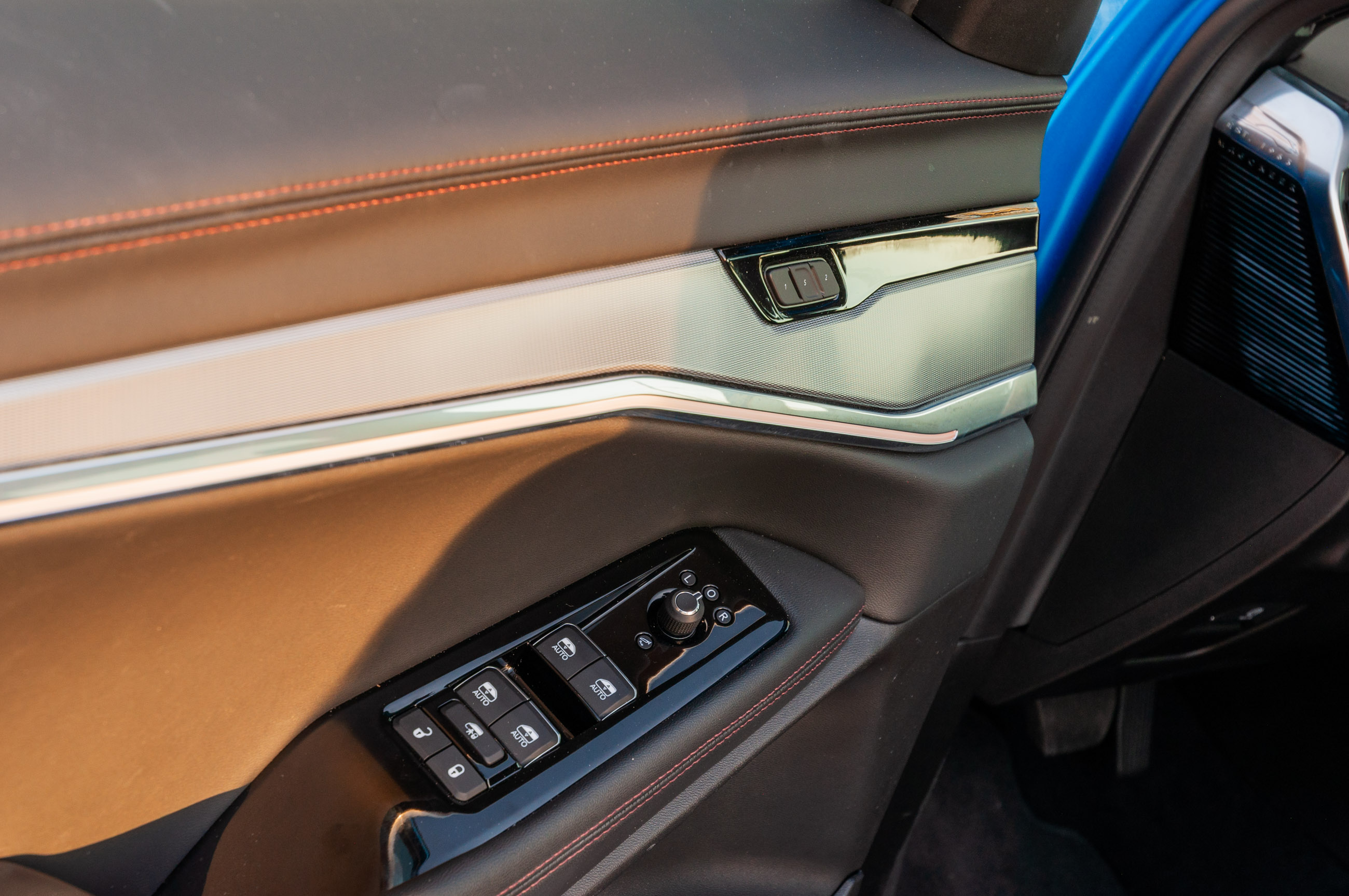 2025 Jeep Wagoneer S