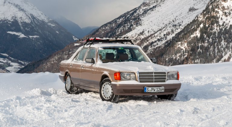 1988 Mercedes-Benz 300 SE known as the Goldkäppchen car