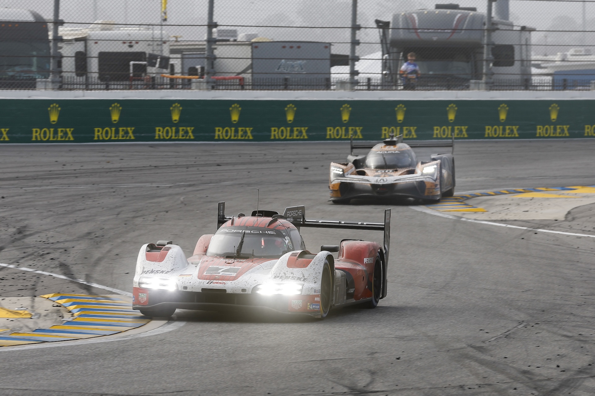 DAYTONA BEACH, FL - JANUARY 25: #7: Porsche Penske Motorsport, Porsche 963, GTP: Felipe Nasr, Julien Andlauer, Laurin Heinrich during the Rolex 24 at Daytona on January 25, 2026 at Daytona International Speedway in Daytona Beach, Florida. (Photo by David Rosenblum/Icon Sportswire)