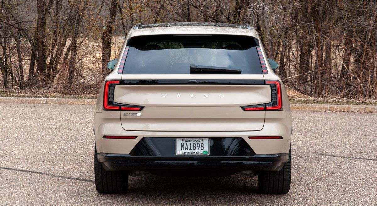 Volvo Is Considering a Mercedes GLS and BMW X7 Rival: TDS