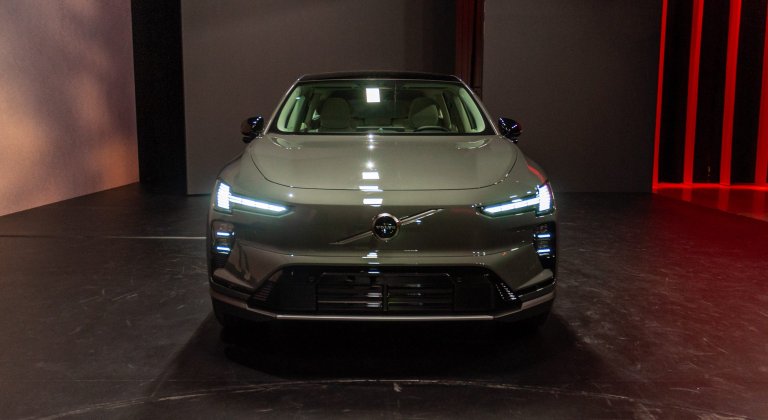 2027 Volvo EX60