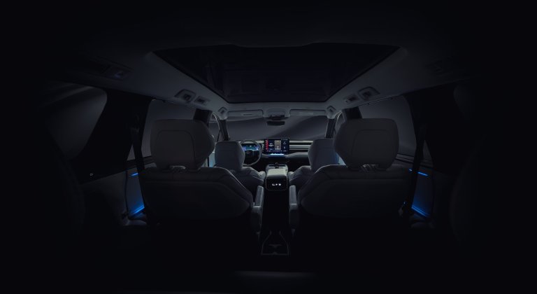 Toyota Highlander EV teaser