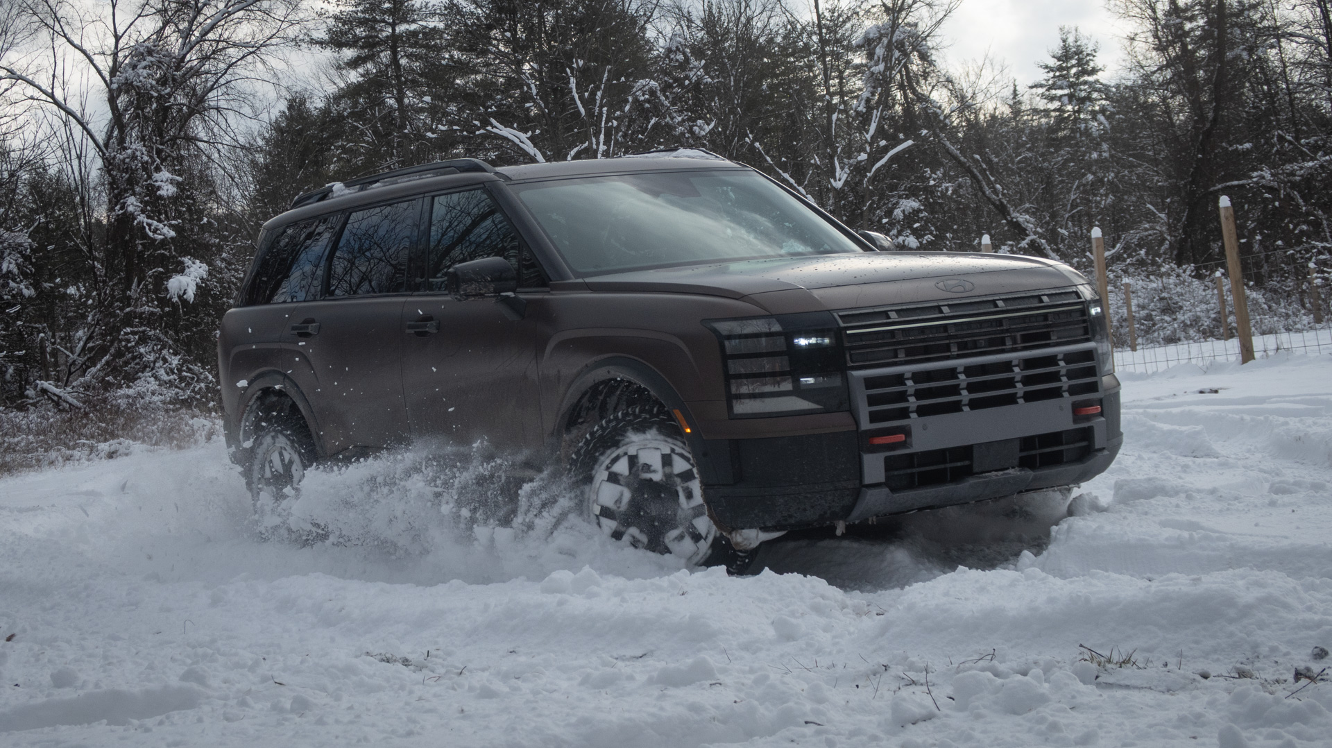 Hyundai XRT PRO in snow.