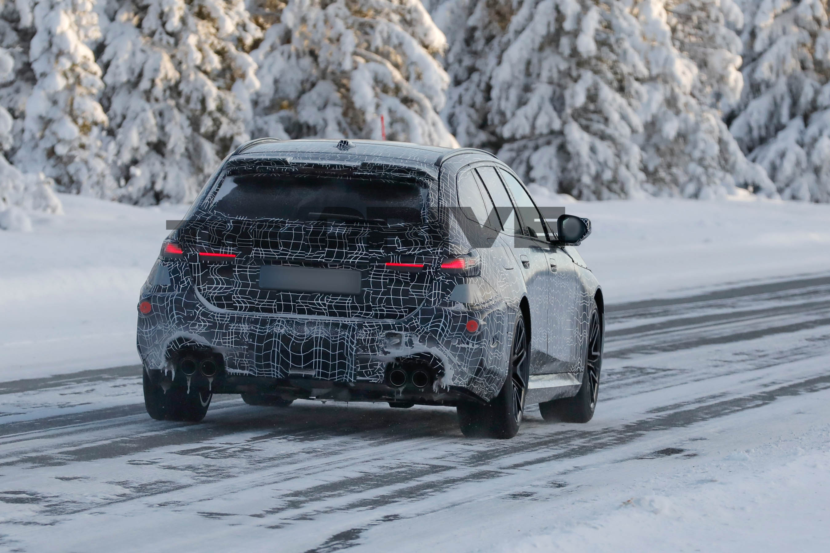 2027 BMW M5 Touring spy shots