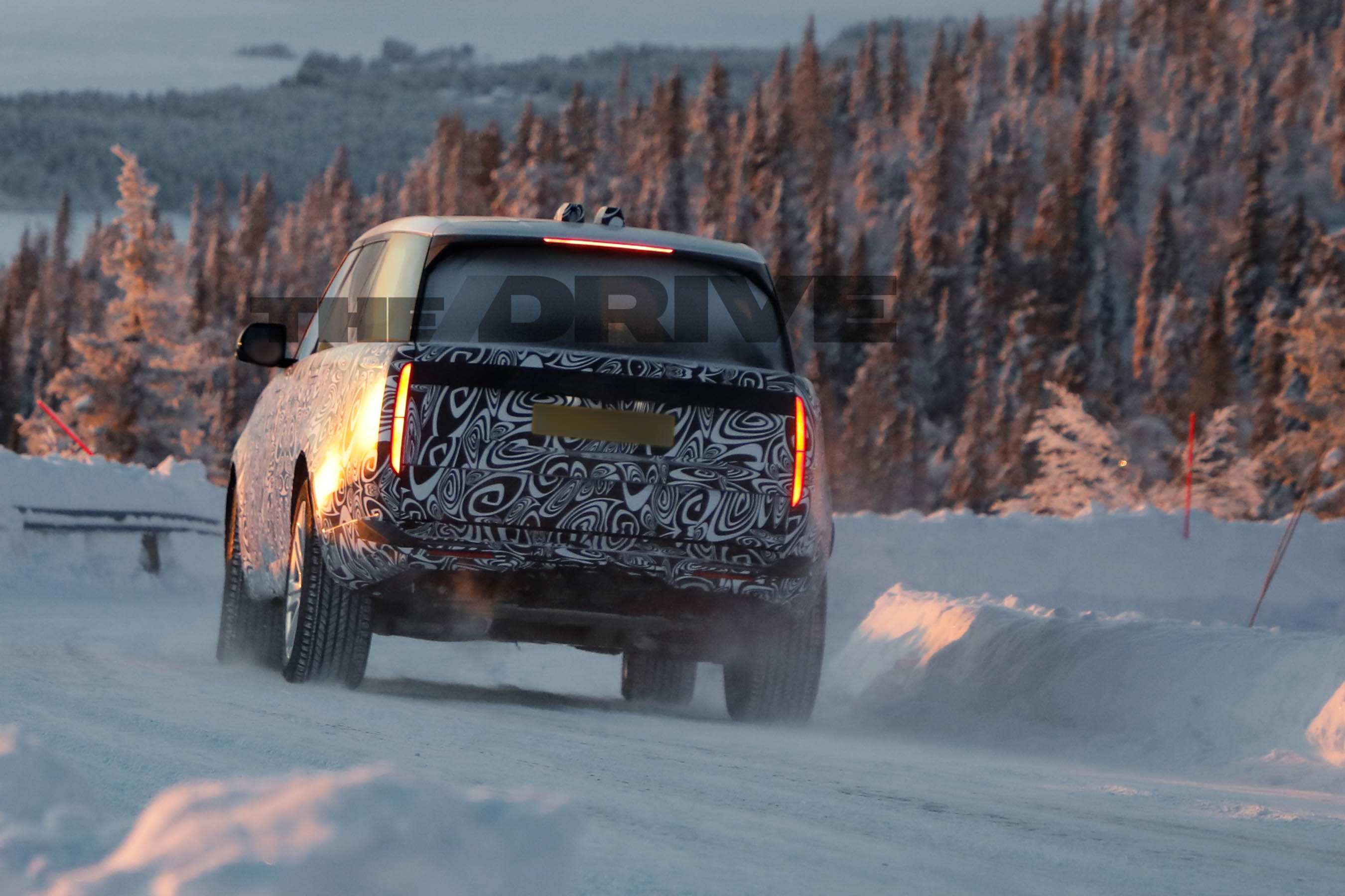 2027 Range Rover spy shots