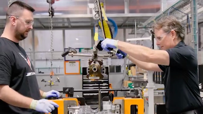 Watch Jeff Gordon Build a Chevy Corvette ZR1X Engine
