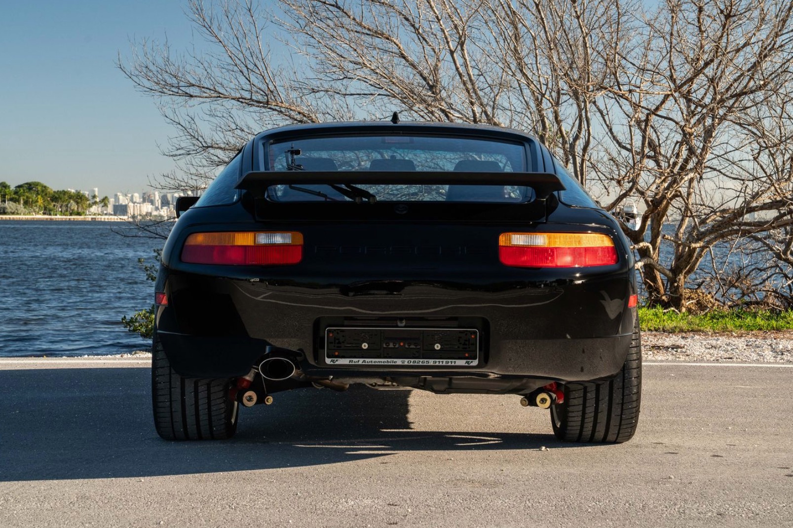 1989 Ruf Porsche 928R rear.