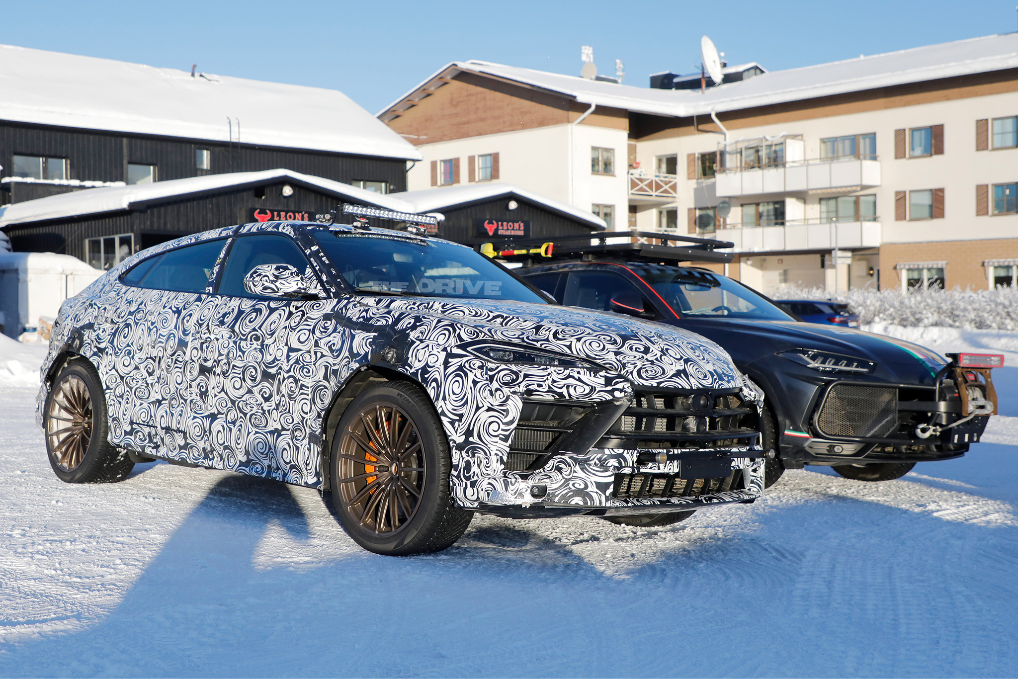 2027 Lamborghini Urus SE Performante spy shots