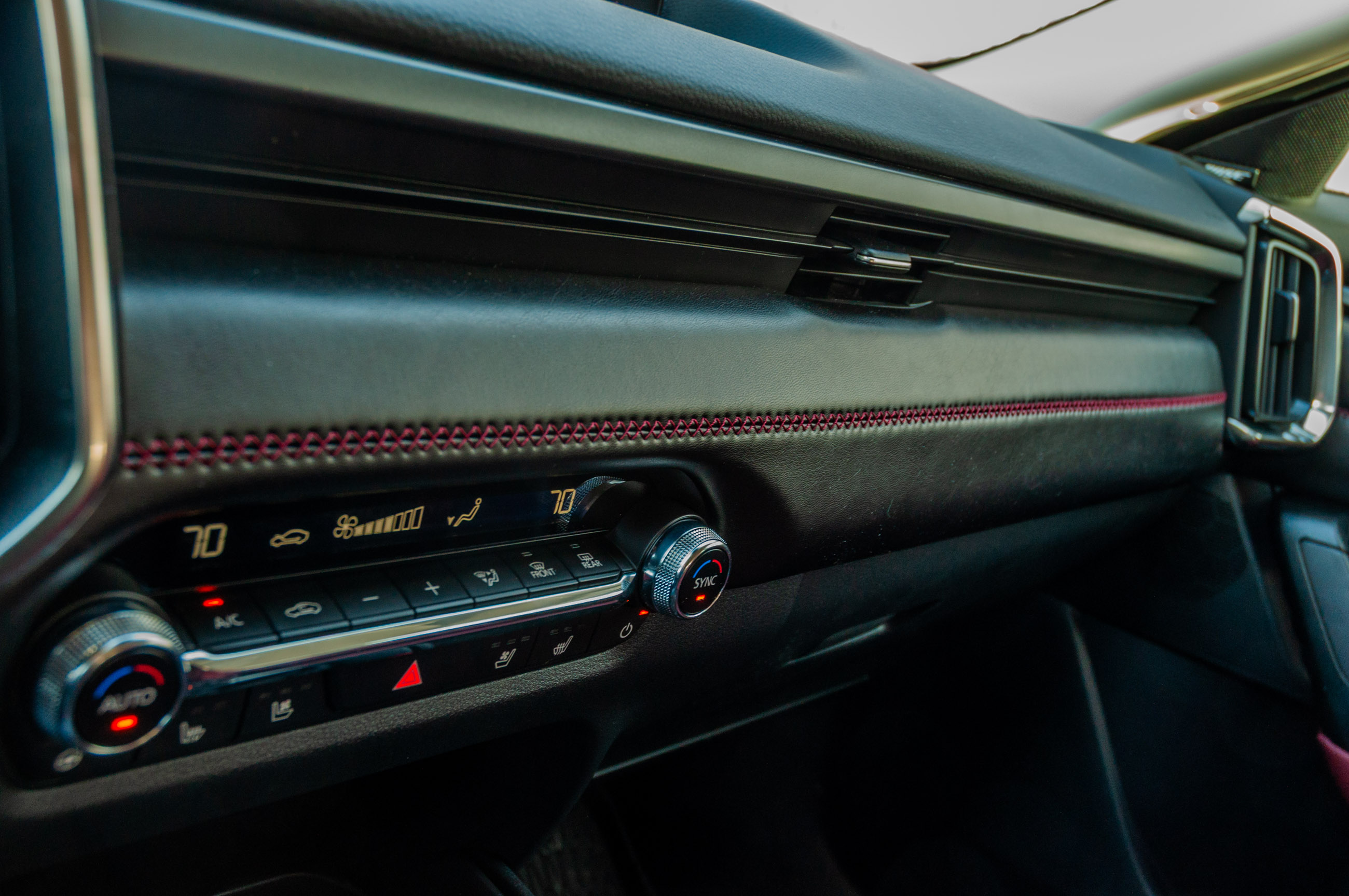 2026 Mazda CX-50 Hybrid