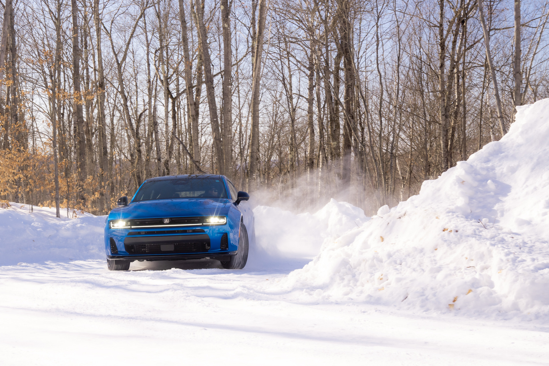 The SIXPACK-powered 2026 Dodge Charger R/T features standard all-wheel drive as well as an on demand rear wheel drive mode that sends 100% of torque to the rear wheels at the push of a button.