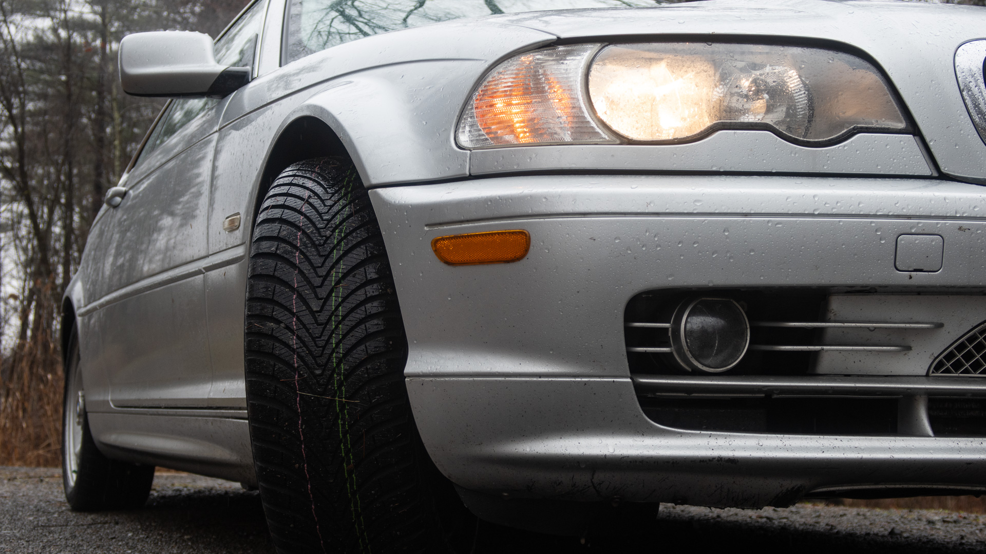 Kumho Solus HA32 tire mounted on BMW E46 3 Series