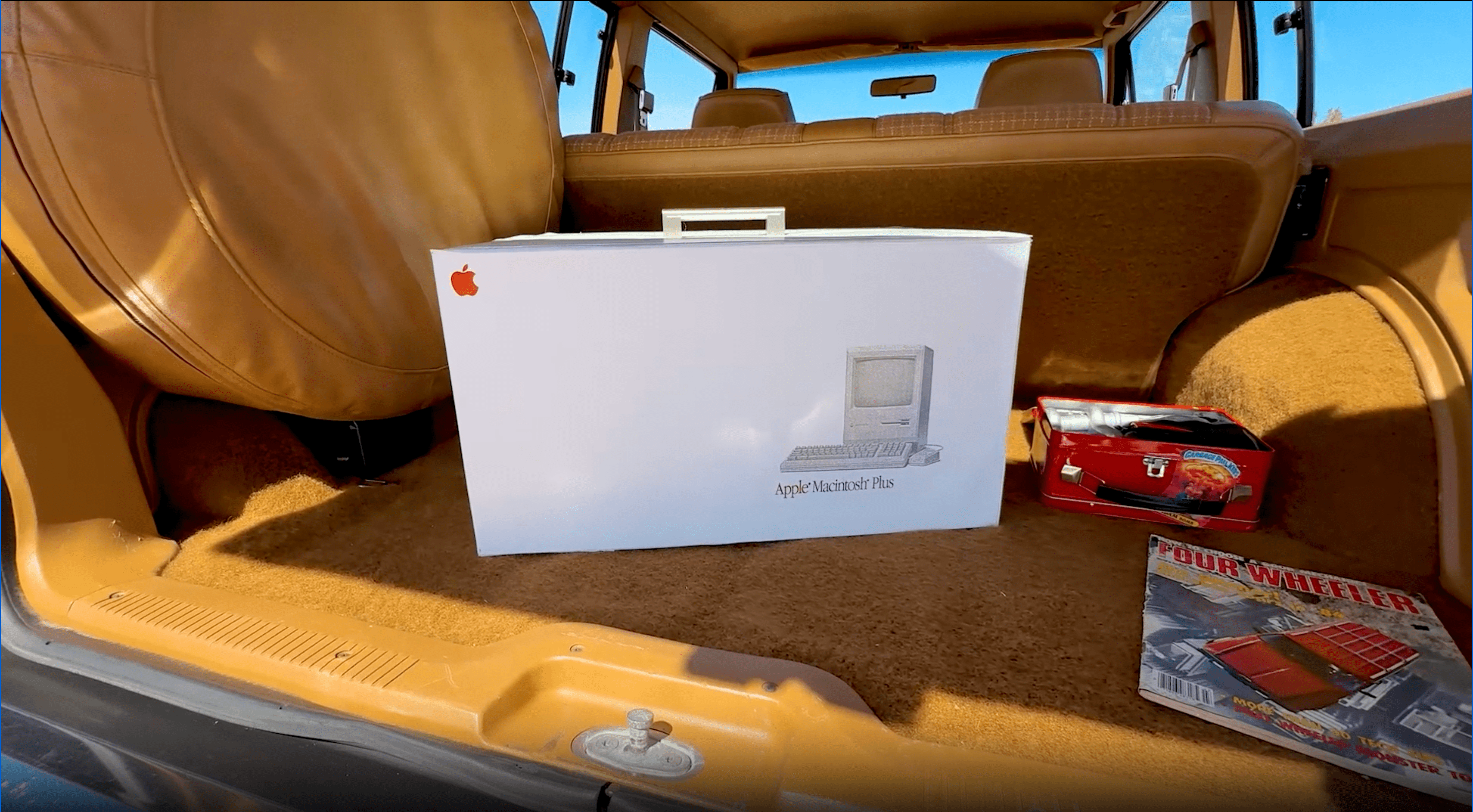 Jeep XJ Pioneer Concept