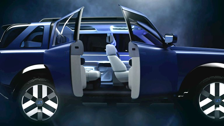 Close up image of new Freelander's rear-hinged doors