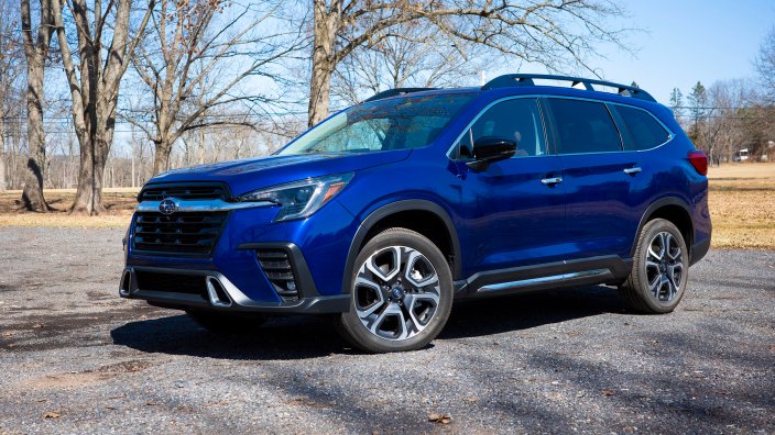 2026 Subaru Ascent front three-quarters view