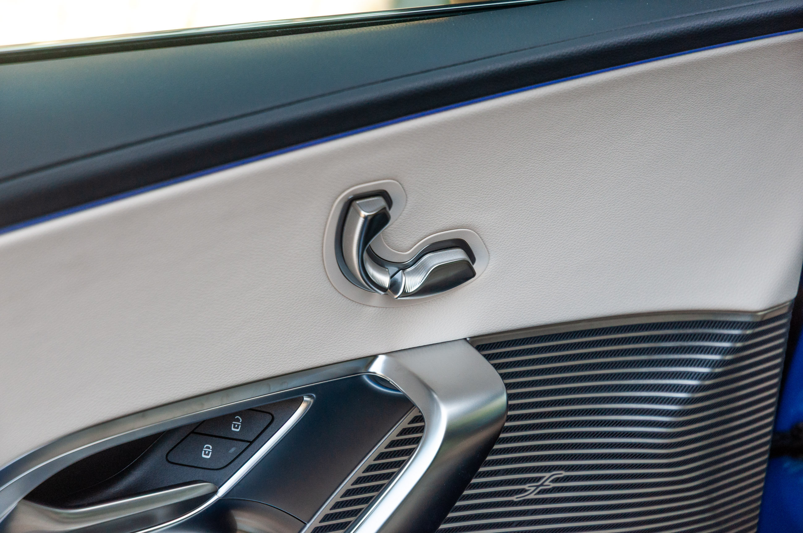 2027 Mercedes-Benz GLC electric