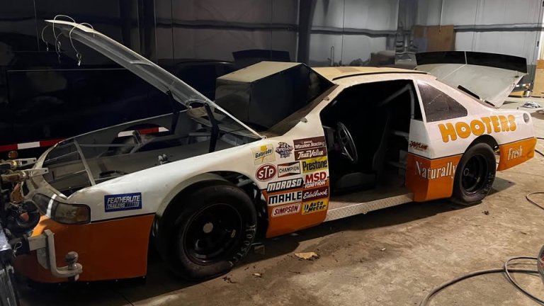 Alan Kulwicki NASCAR sim rig