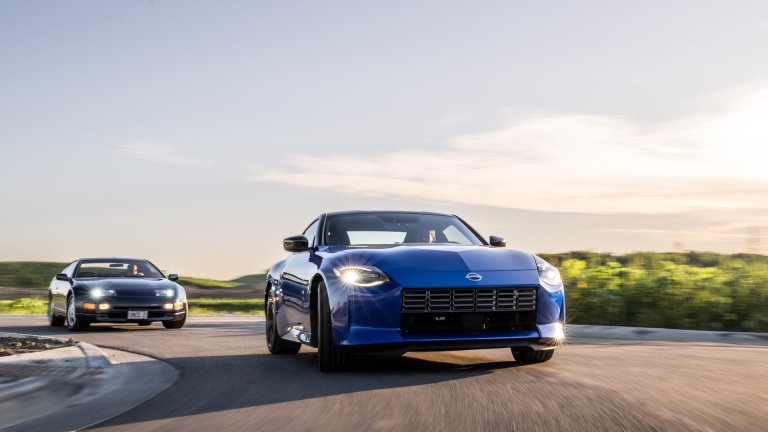 Feder's 1990 Nissan Z32 with a modern Nissan Z