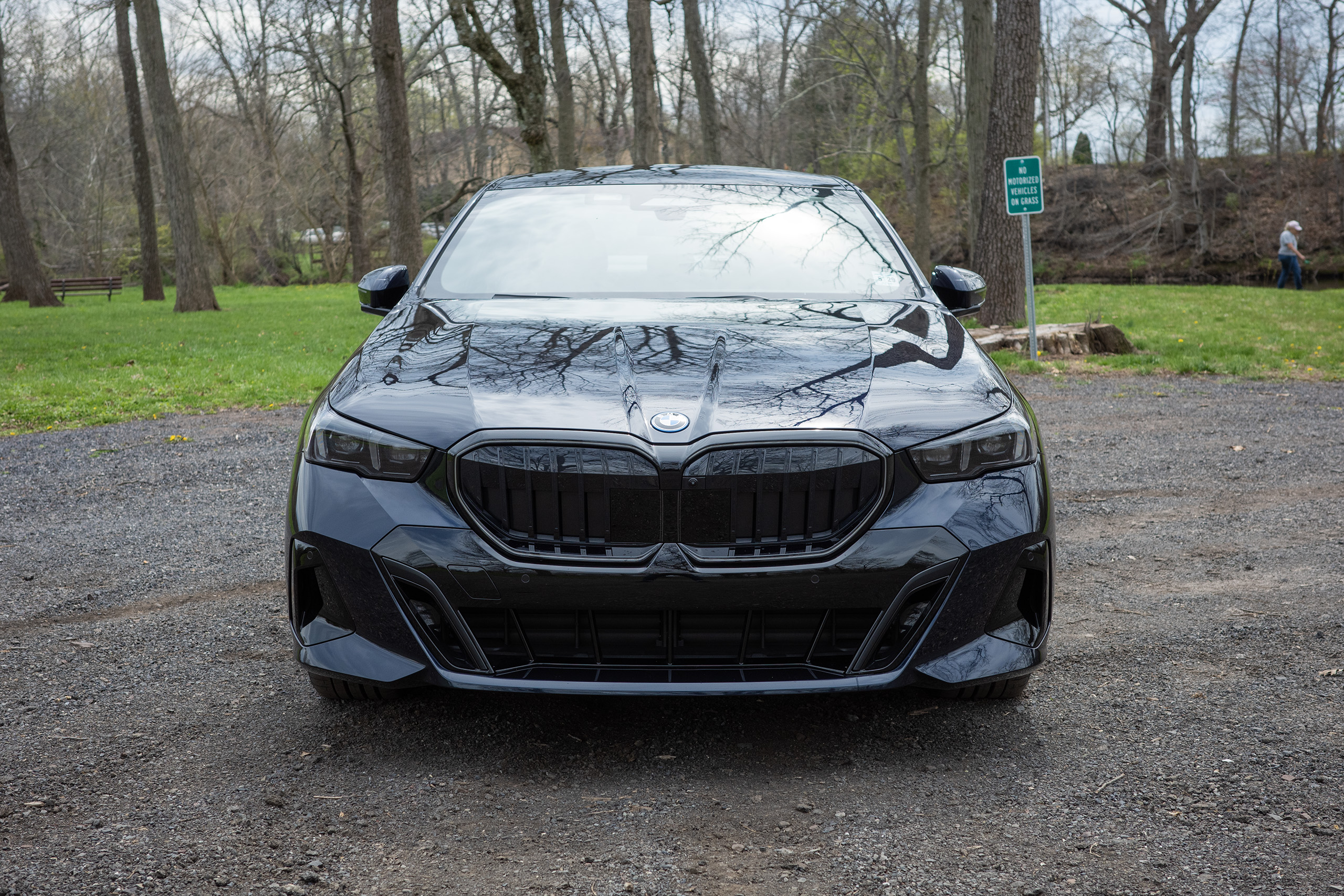 2026 BMW 550e xDrive 評測：一款需要理性思考的插電式混合動力奇蹟