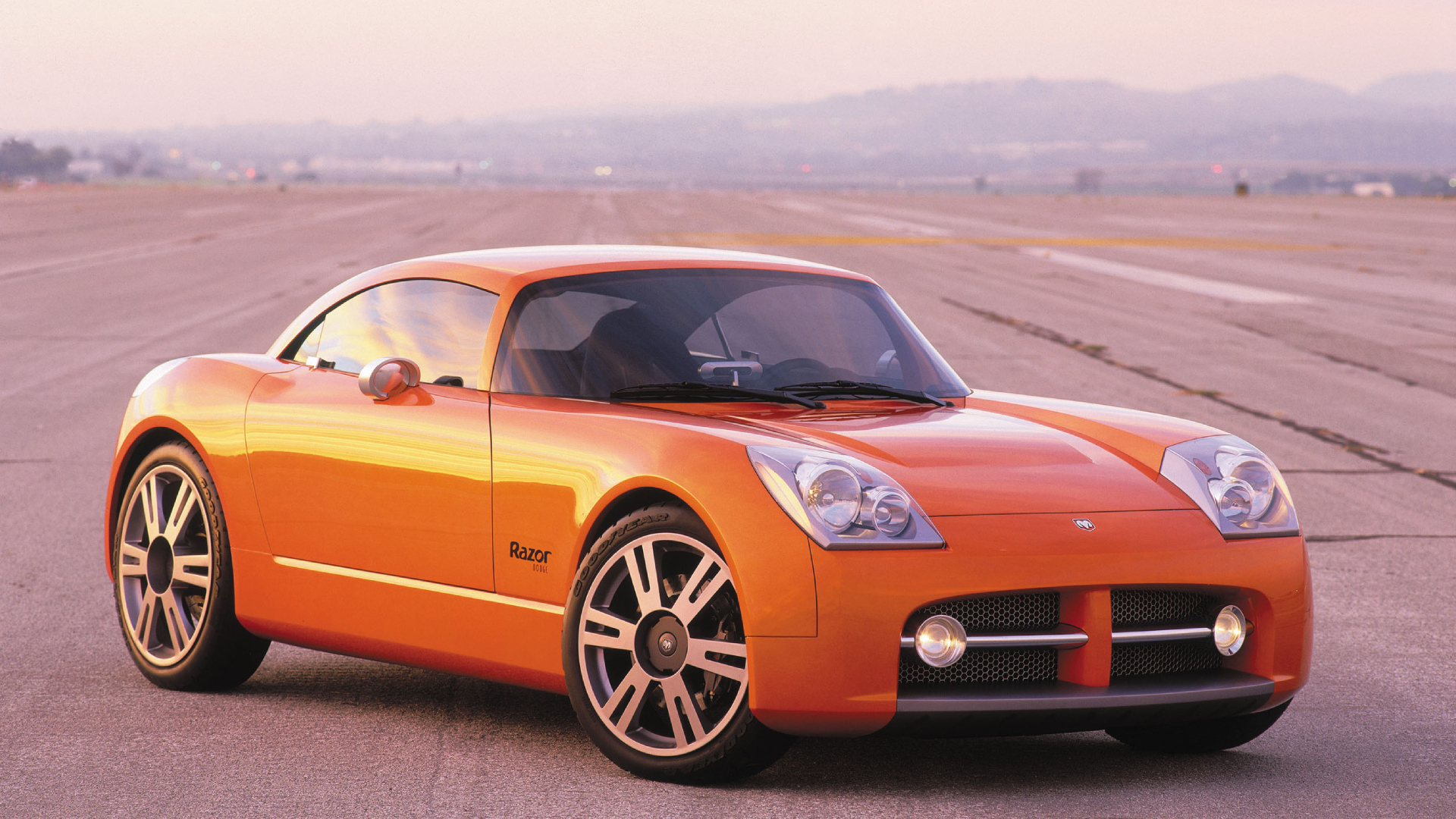 2002 Dodge Razor concept vehicle. (CV-0242)