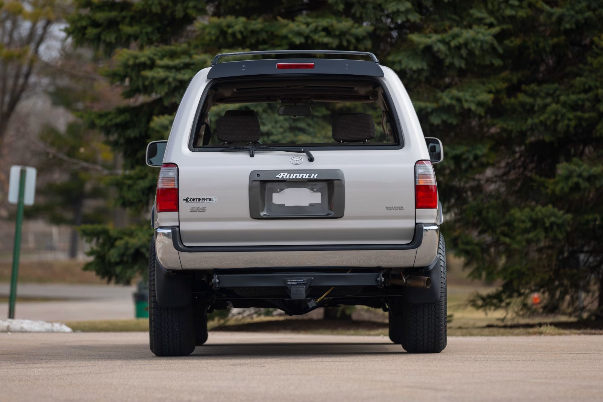 不起眼的 1996 年 Toyota 4Runner 在 Mecum 拍賣會上以 52,800 美元成交，這是否預示著什麼？