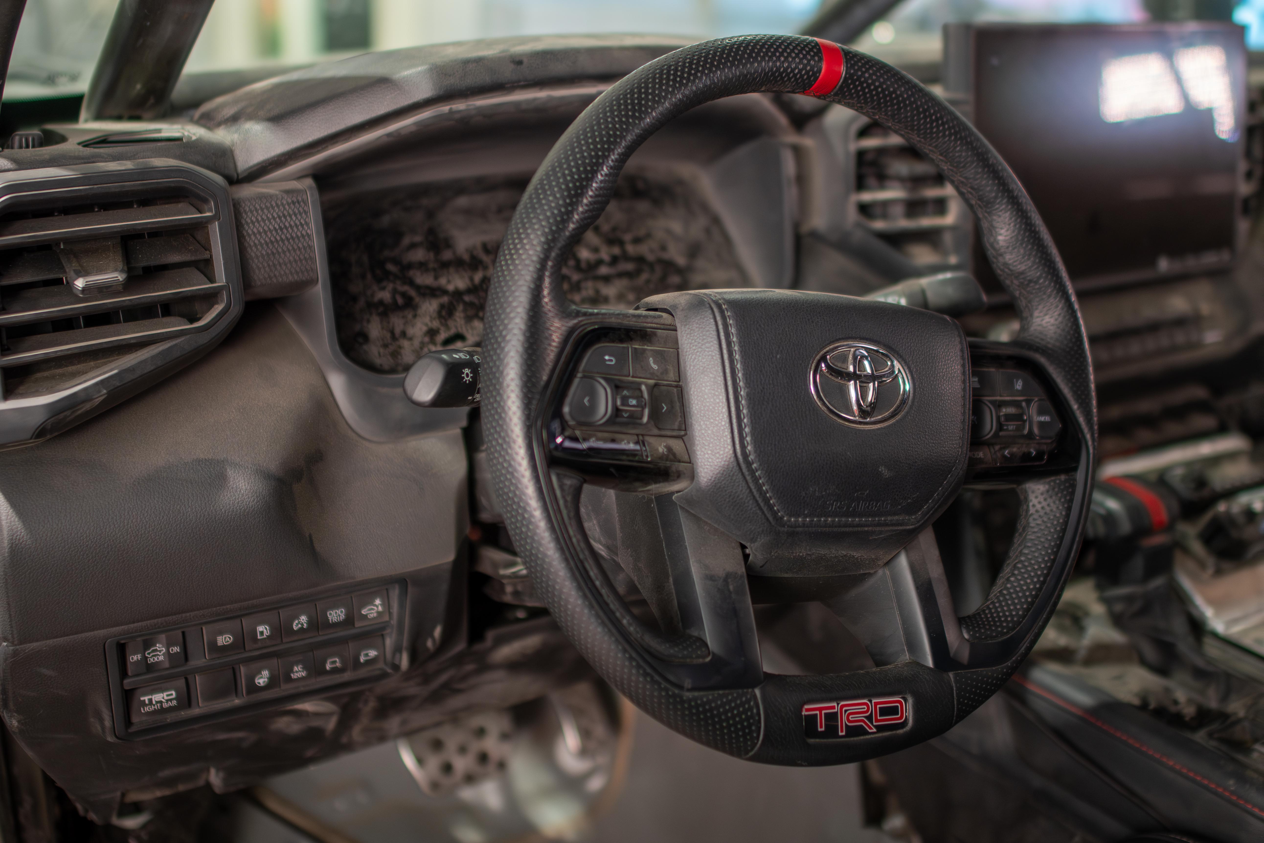 Toyota Tundra TRD Pro race truck