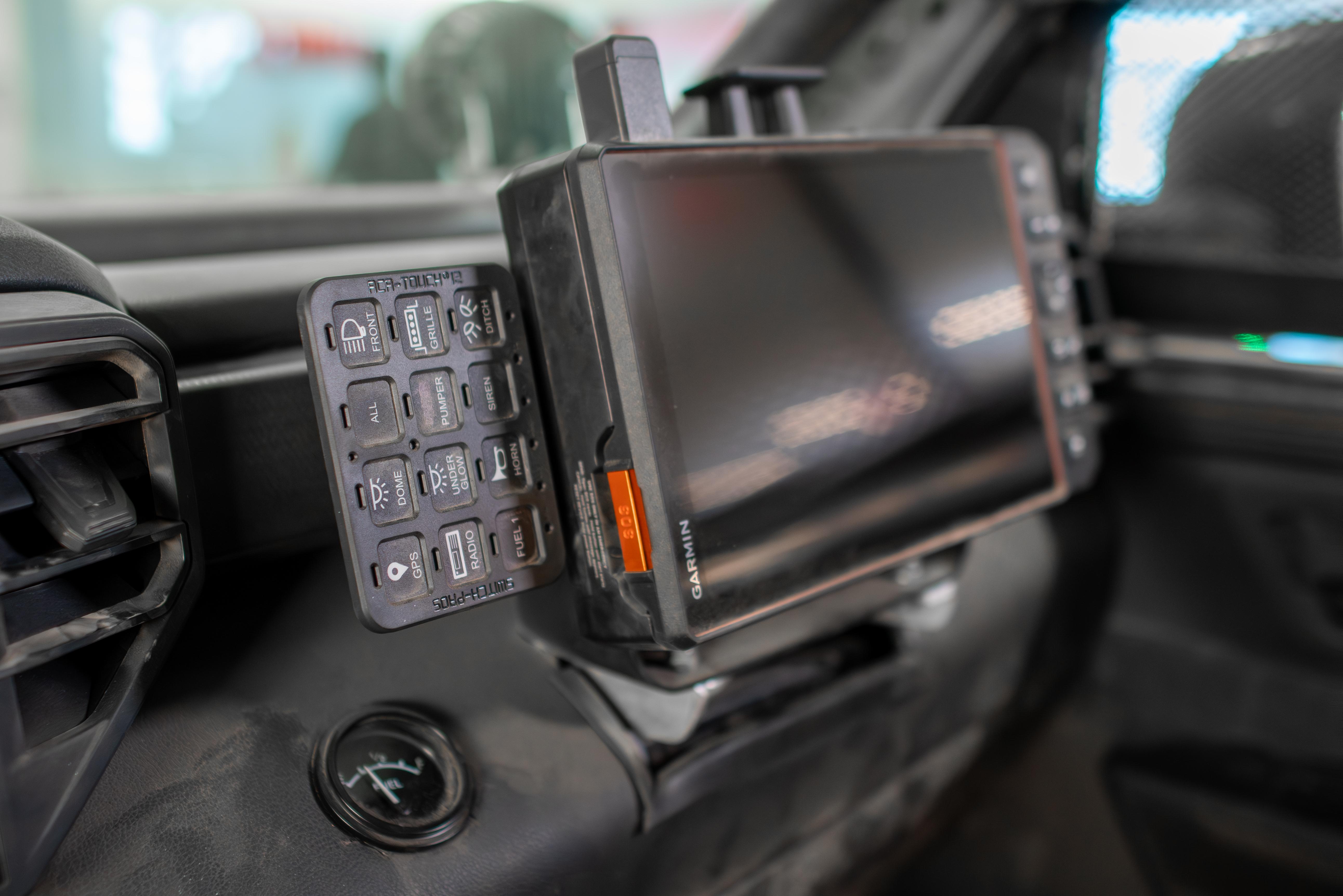 Toyota Tundra TRD Pro race truck