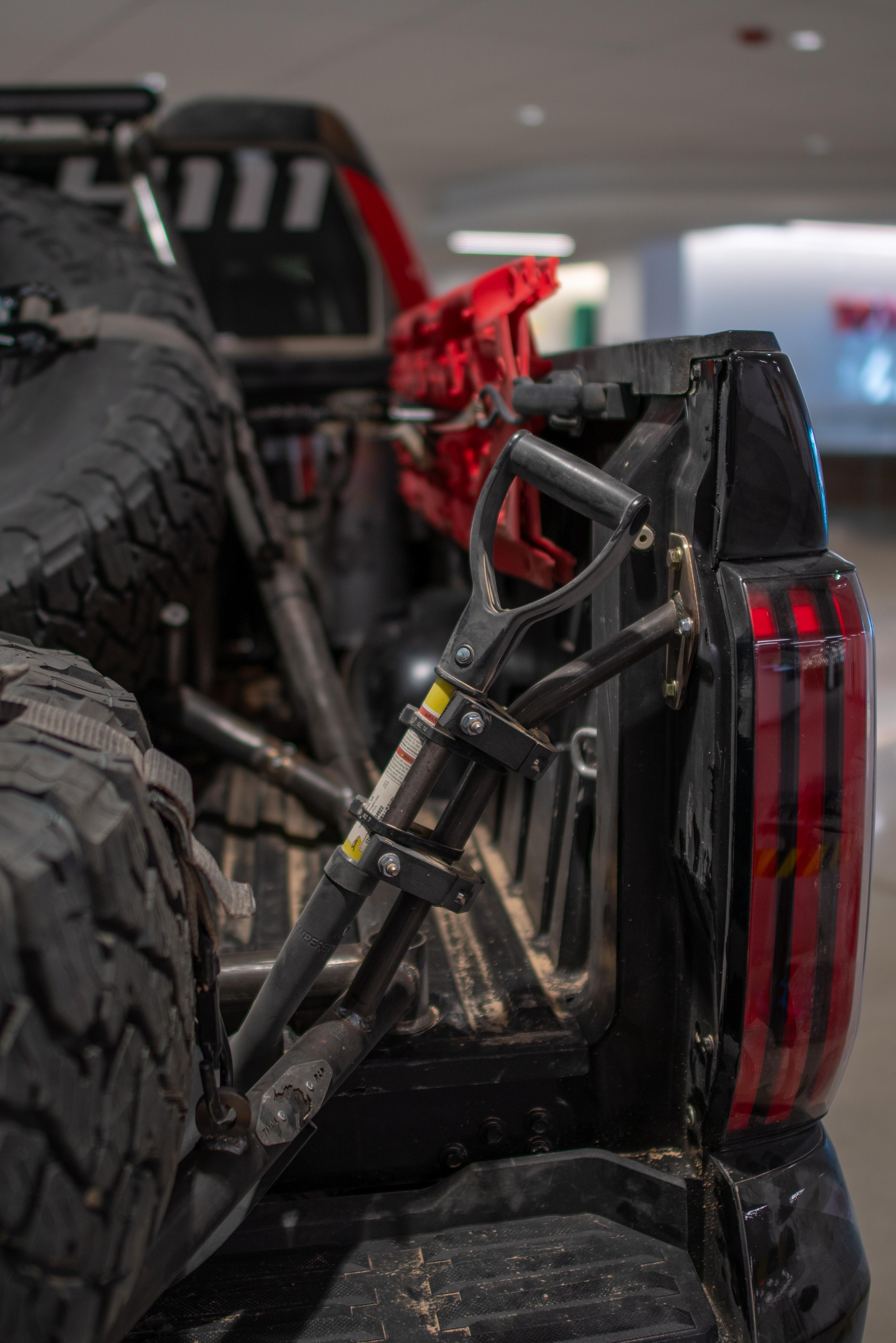 Toyota Tundra TRD Pro race truck