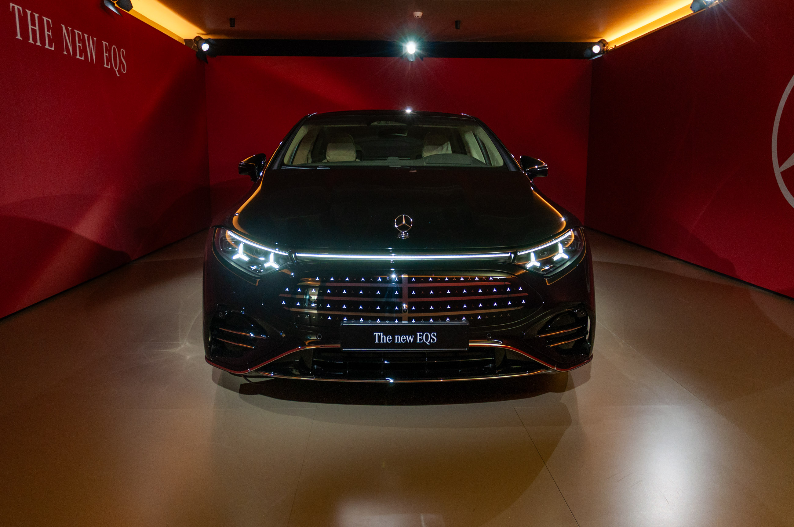 2027 Mercedes-Benz EQS