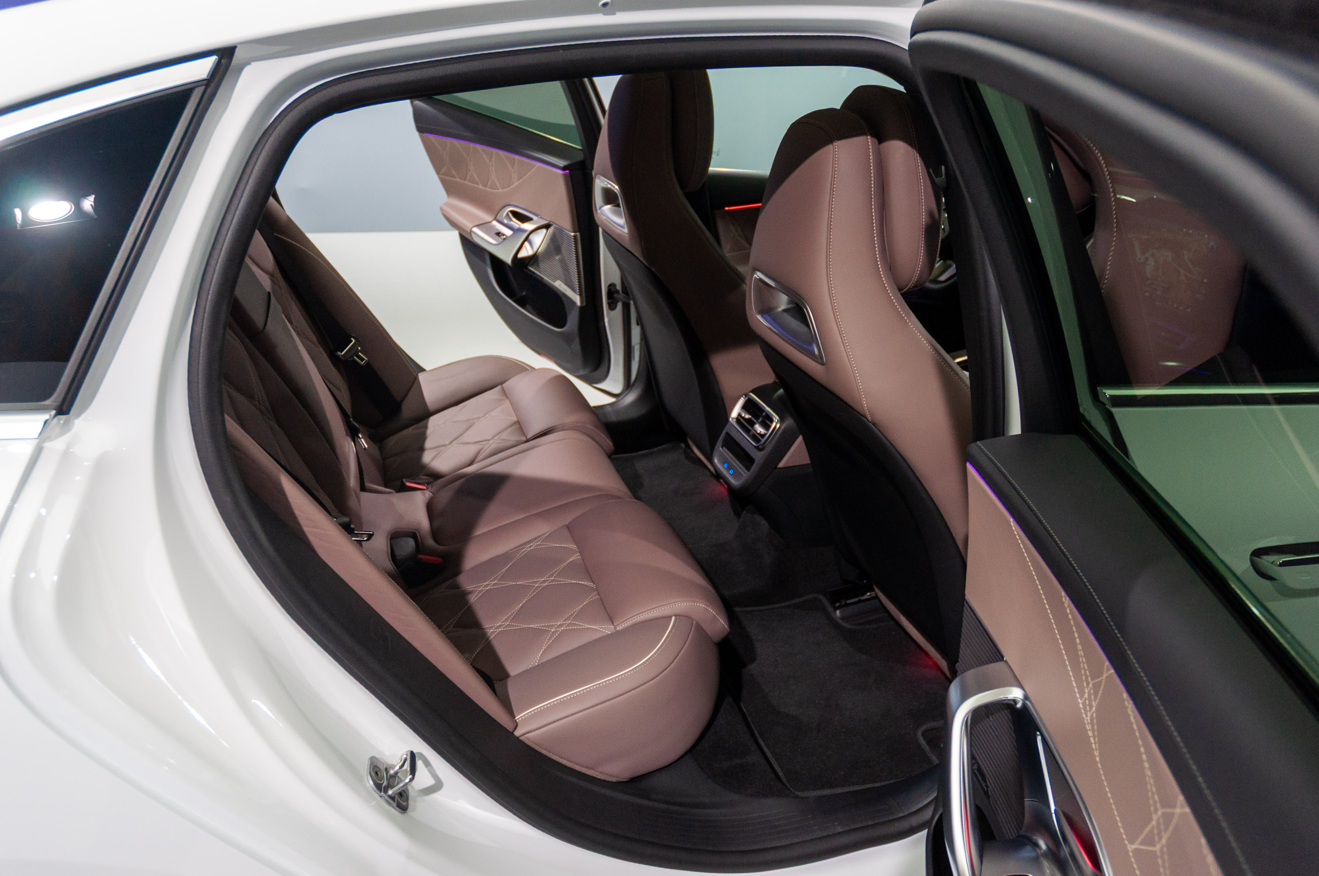 2027 Mercedes-Benz C-Class Electric