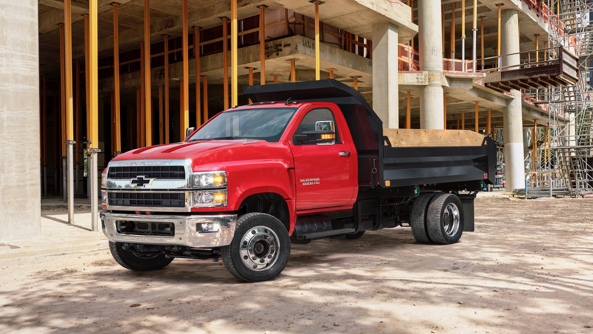 Chevrolet Unveils the 2019 Silverado 4500HD, 5500HD and 6500HD at NTEA The Work Truck Show