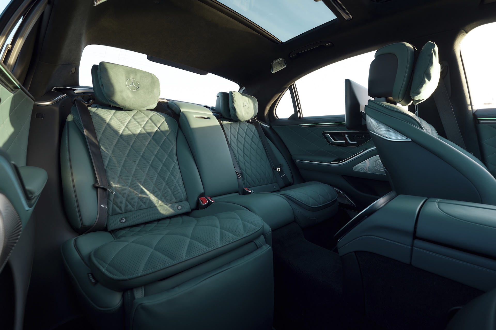 Test Drive Mercedes-Benz S-Class, Baltic Sea, Germany, 2026. Exterior: AMG Line, obsidian black metallic Interior: MANUFAKTUR Exclusive Nappa Leather, lake green Mercedes-Benz S 500 4MATIC long version | Combined energy consumption: 9.1 - 8.3l/100 km | Combined CO₂ emissions: 206 - 188g/km | CO₂ efficiency class: G1