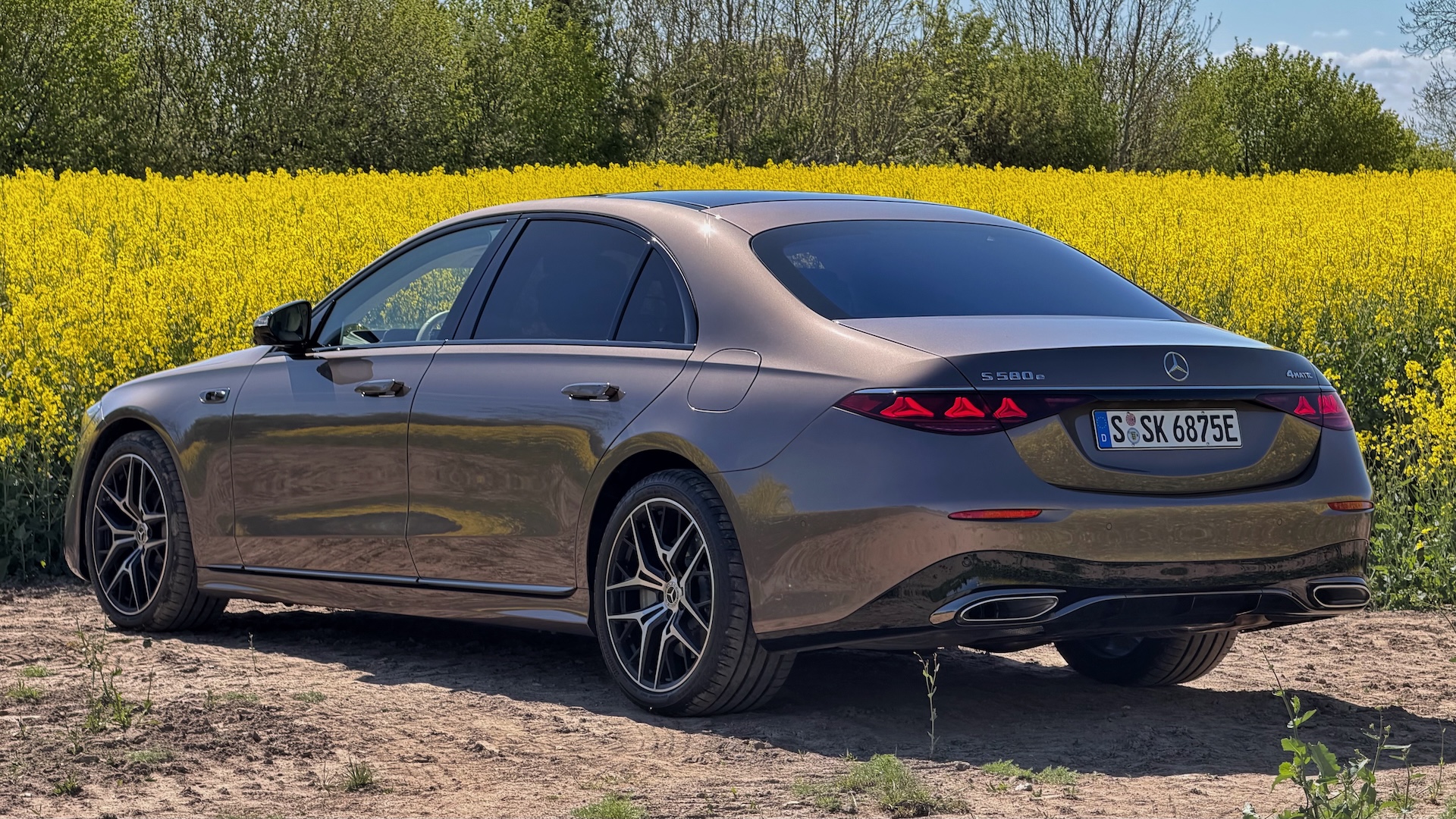 2027 Mercedes S-Class 試駕評測：頂尖之作，唯獨螢幕礙眼