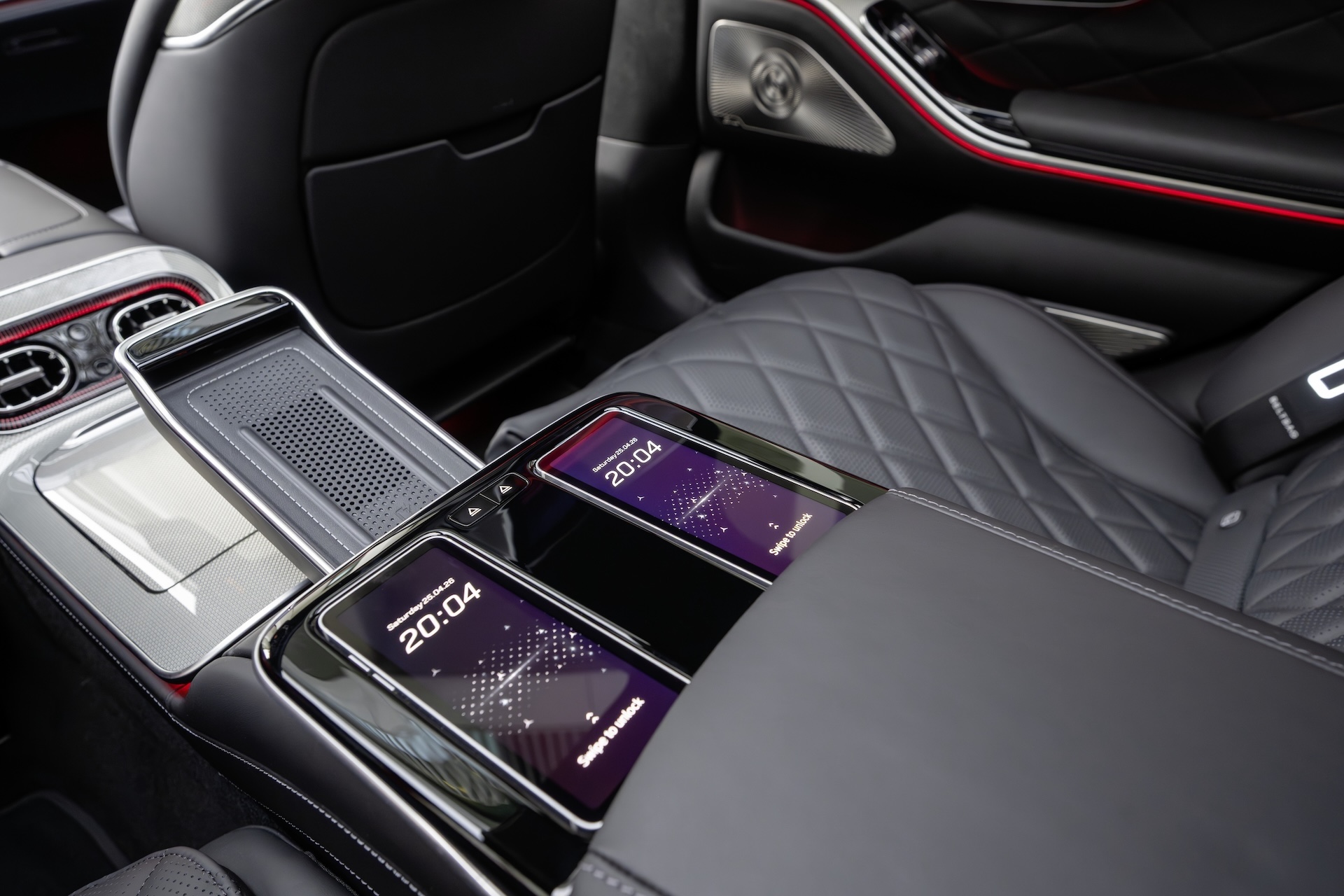 Test Drive Mercedes-Benz S-Class, Baltic Sea, Germany, 2026. Exterior: AMG Line, MANUFAKTUR black sparkling Interieur: Exclusive Nappa Leather, black Mercedes-Benz S580 4MATIC long version | Combined energy consumption: 11.3 - 10.6l/100 km | Combined CO₂ emissions: 258 - 241g/km | CO₂ efficiency class: G1