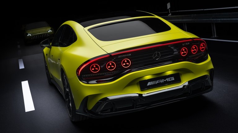 Das neue Mercedes-AMG GT 63 4-Türer Coupé, 2026. Mercedes-AMG GT 63 4-Türer Coupé | Energieverbrauch kombiniert 21,0-17,9 kWh/100 km | CO2 Emissionen kombiniert 0 g/km | CO2-Klasse: A // The all-new Mercedes-AMG GT 63 4-Door Coupé, 2026. Mercedes‑AMG GT 63 4-Door Coupé | combined energy consumption 21.0-17.9 kWh/100 km | combined CO2 emissions 0 g/km | CO2 class: A