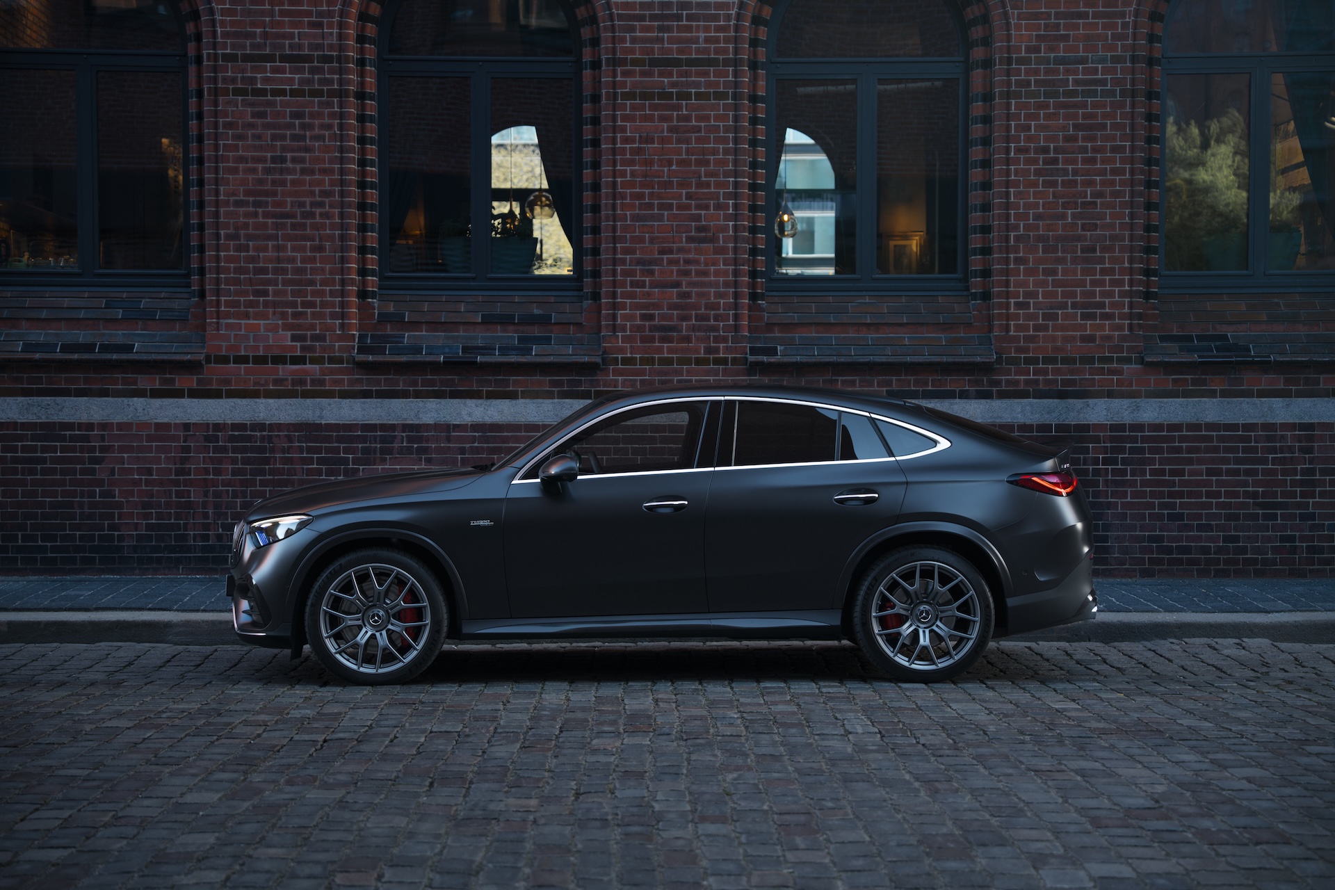 2027 Mercedes-AMG GLC53 試駕：性能與外觀兼具