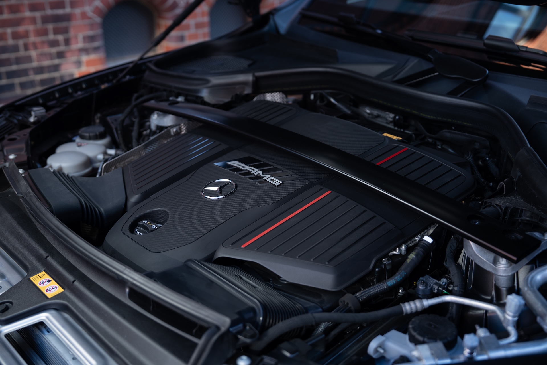 Mercedes-AMG GLC 53 4MATIC+ Coupé: Exterior MANUFAKTUR graphite grey magno, Interior Leather Nappa AMG black | combined fuel consumption: 9.7-9.2 l/100 km | combined CO2-emissions: 221-209 g/km | CO2-class: G