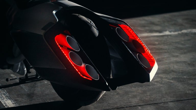BMW Vision K18 exhaust