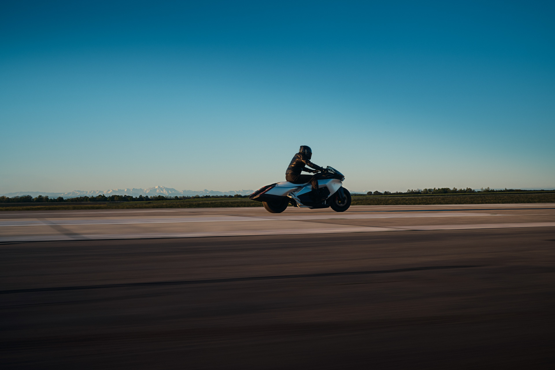 BMW Vision K18 concept motorcycle