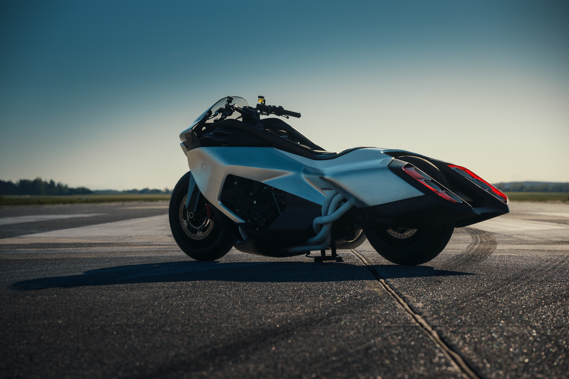 BMW Vision K18 concept motorcycle