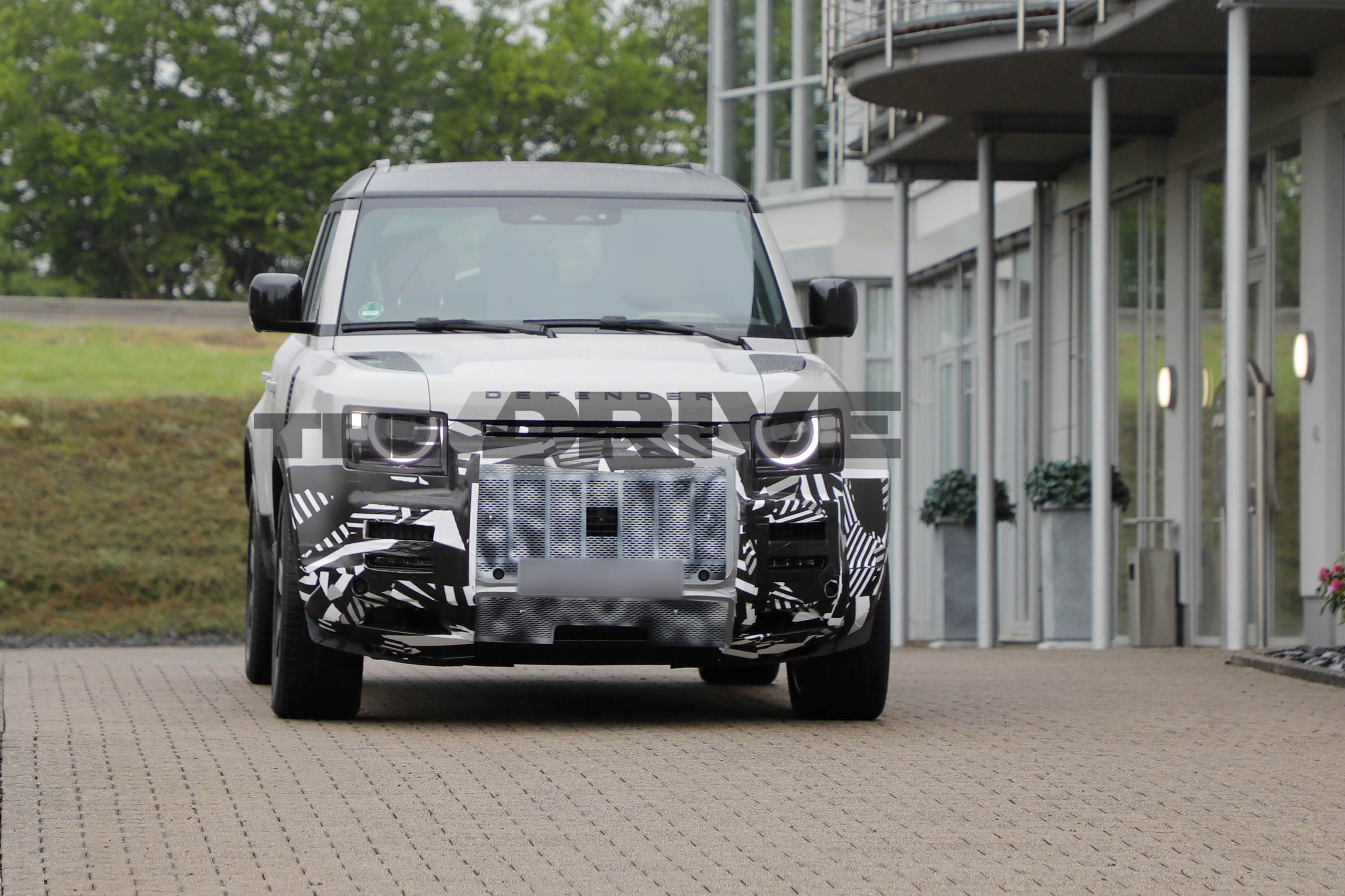 間諜照曝光：Land Rover Defender 110 將導入第二排獨立座椅