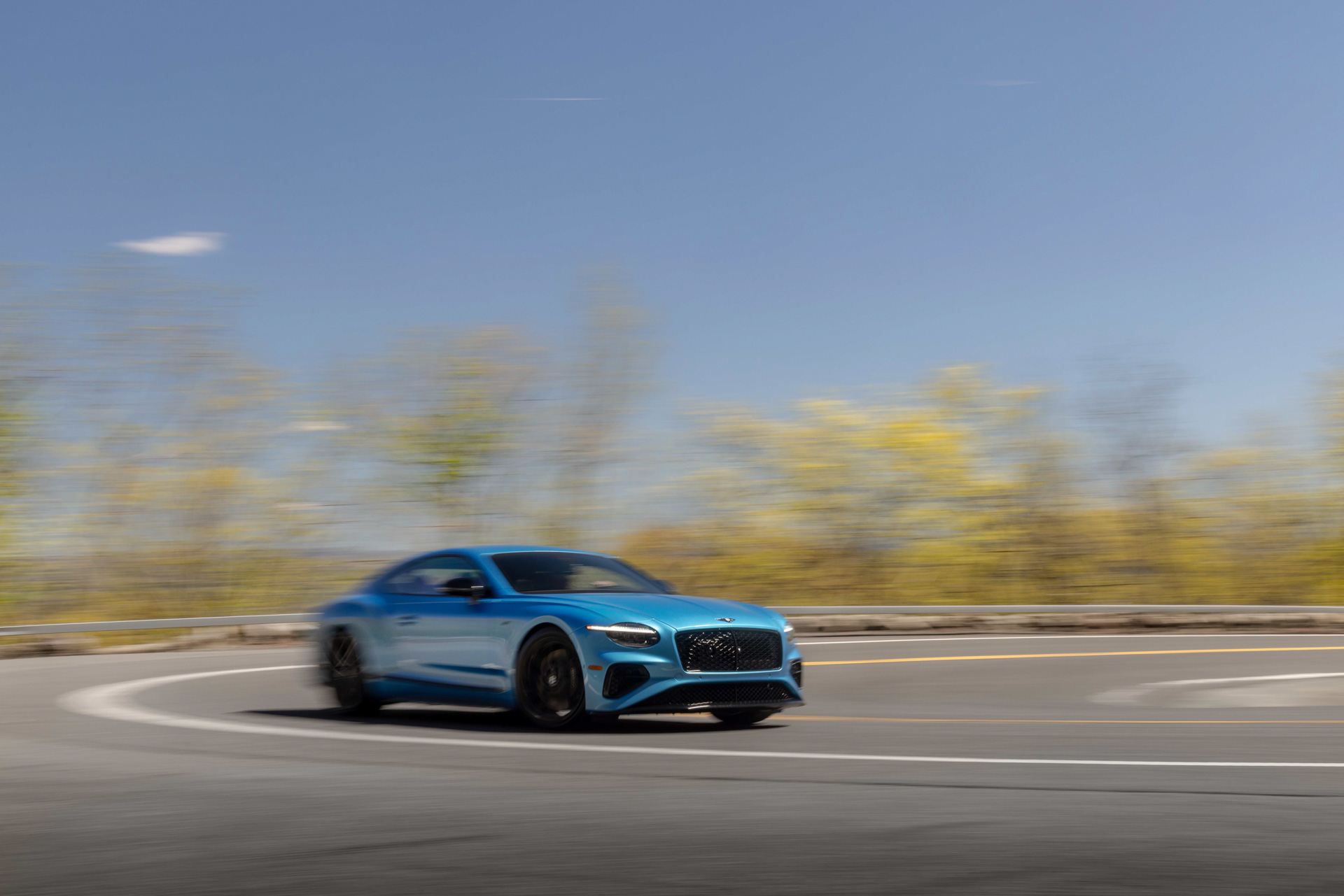 Bentley Continental GT S, Kingfisher blue. 