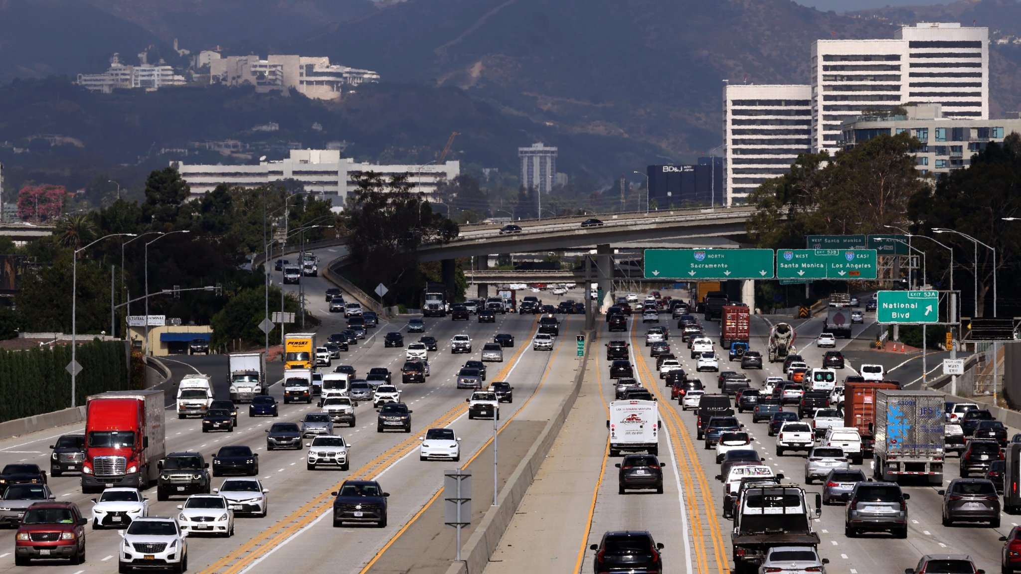 LOS ANGELES, CA  - OCTOBER 1, 2025 -- The Getty Center looks down on north and southbound traffic on I-405 as a new era in commuting begins for clean-air vehicles with new rules that kick solo drivers out of California carpool lanes and uncertainty over how it will impact commute times and traffic in Los Angeles on October 1, 2025.