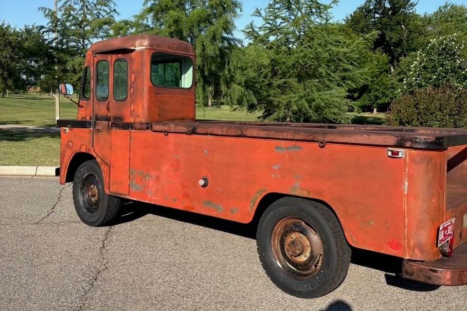 1960 DeKalb Lumberjack