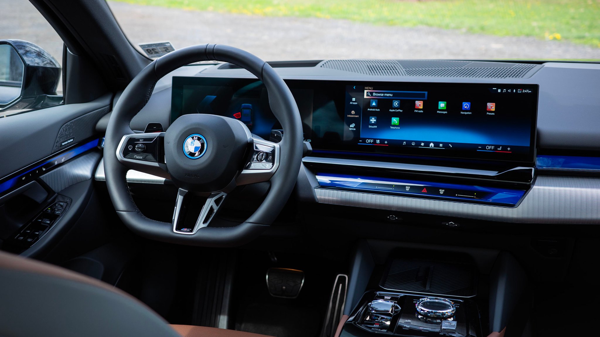 Interior photo of a BMW 550e