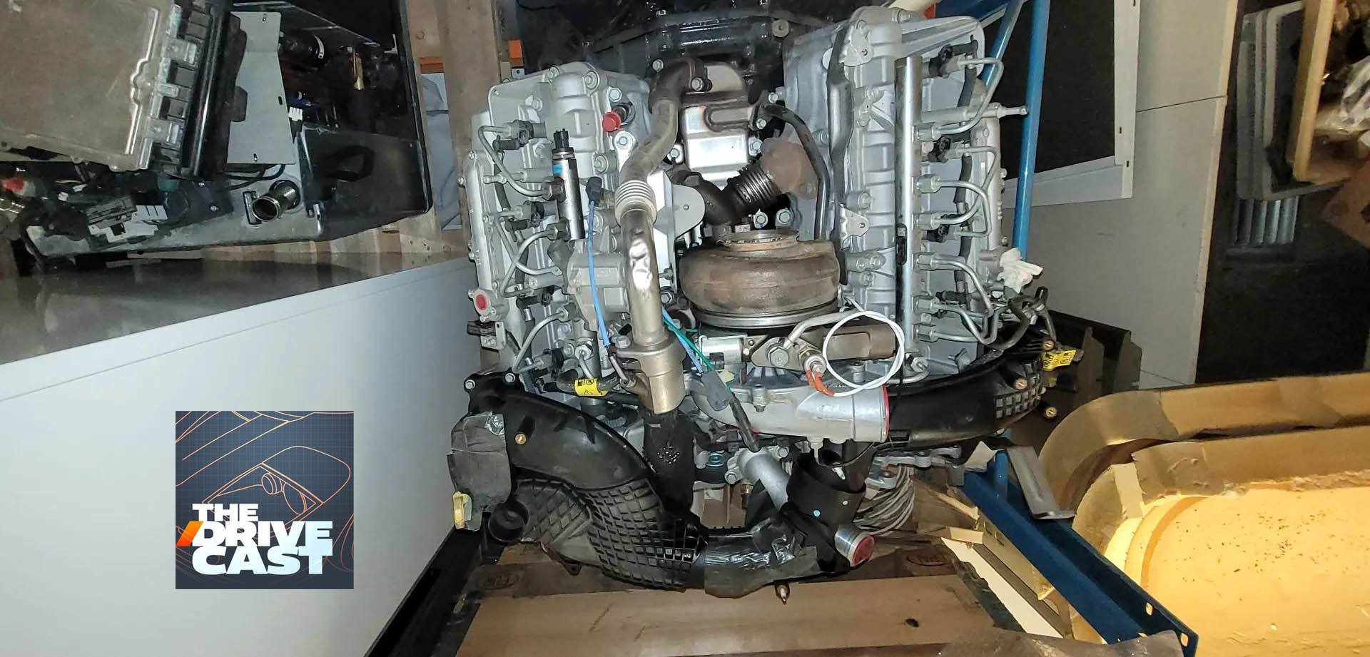 GM 曾計畫推出革命性 4.5L Duramax V8 柴油引擎,原型車竟藏身瑞典