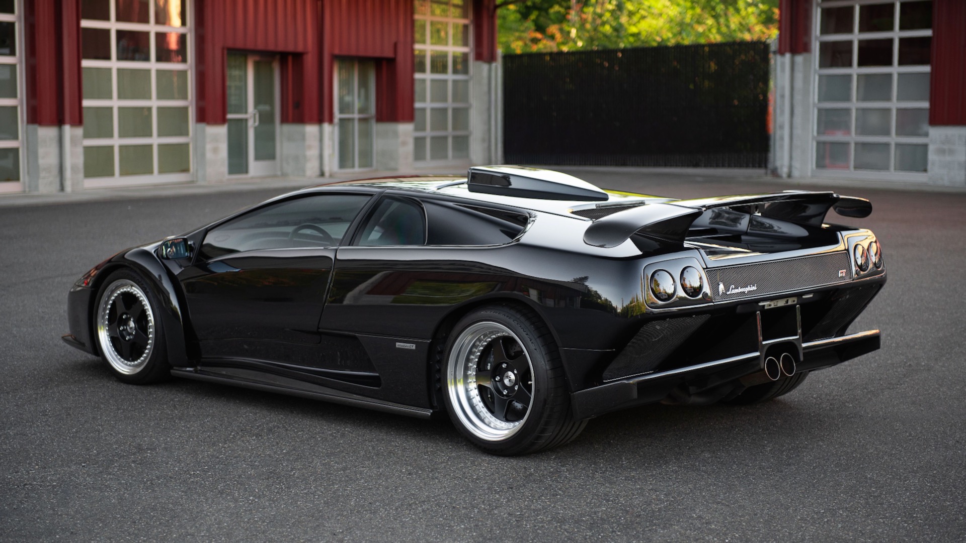 稀有 Lamborghini Diablo GT 即將拍賣，僅生產 80 輛